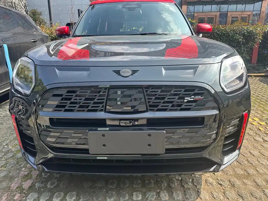 MINI Mini JCW Countryman 2