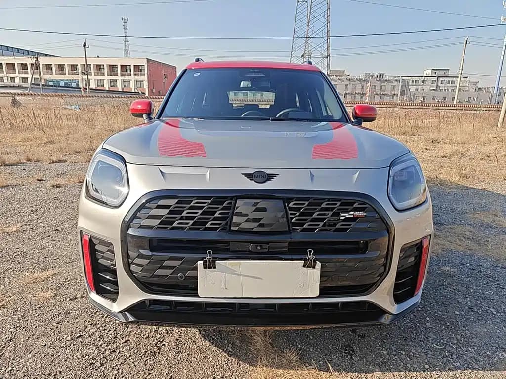 MINI Mini JCW Countryman 2