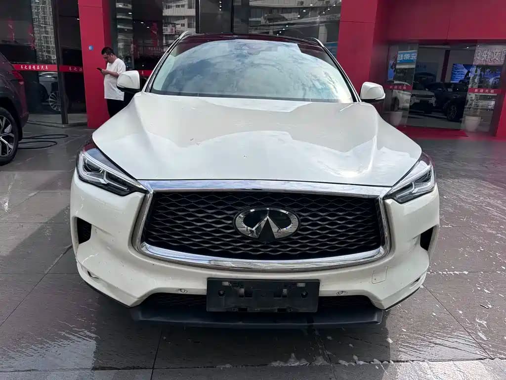 Infiniti QX50 2