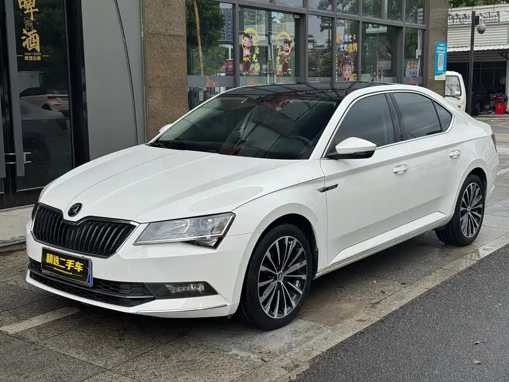Skoda Superb