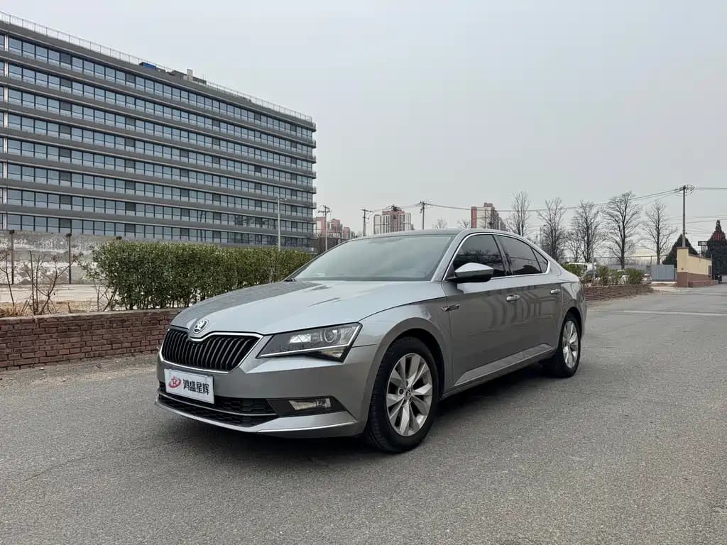 Skoda Superb