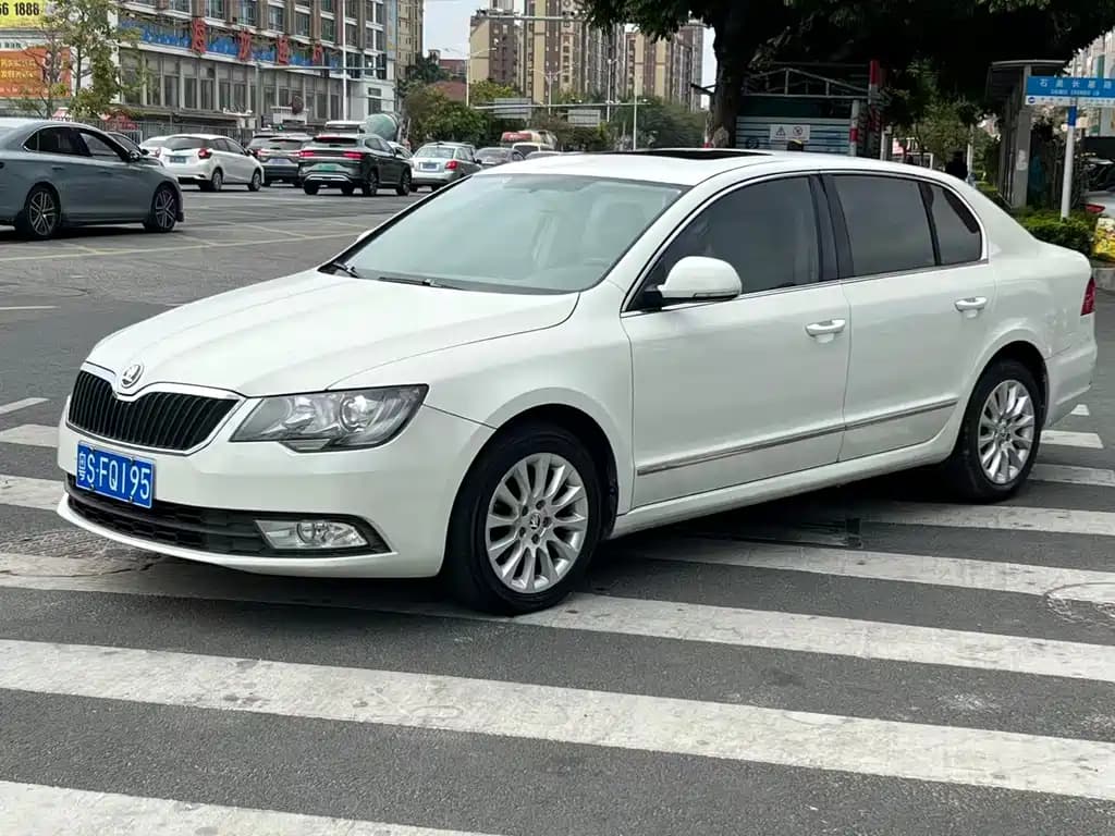 Skoda Superb