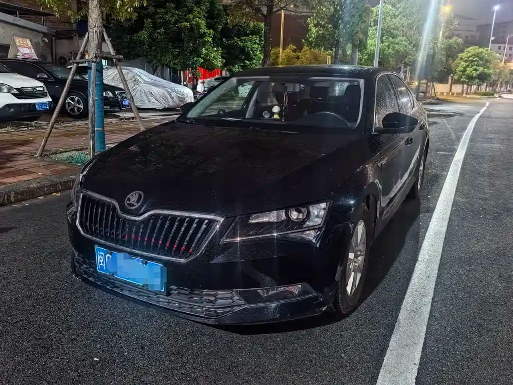 Skoda Superb