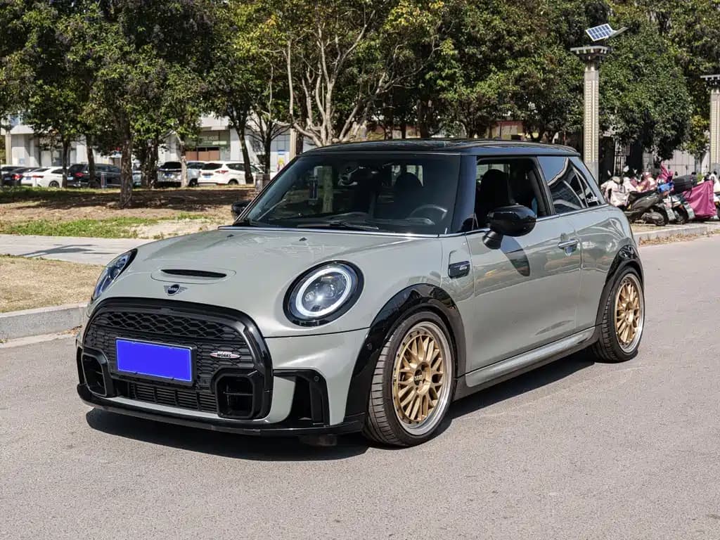 MINI Mini JCW