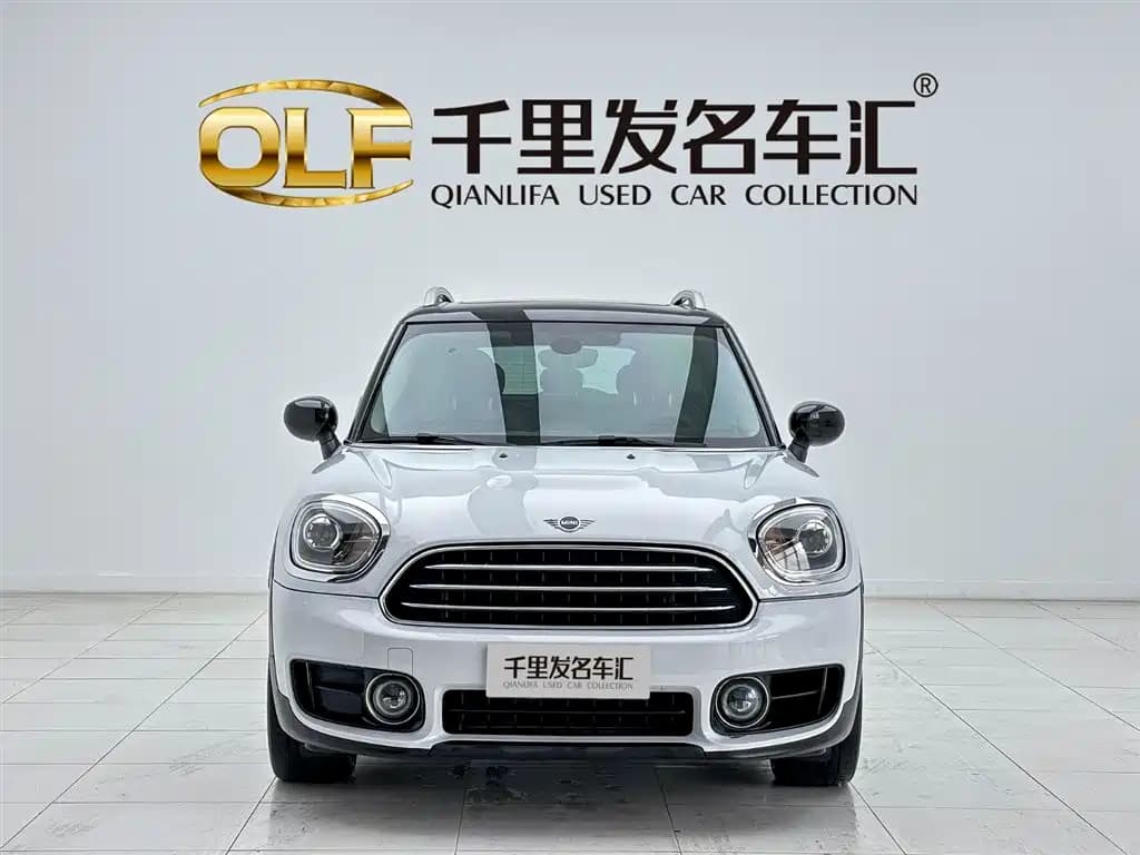 MINI Mini Countryman 2