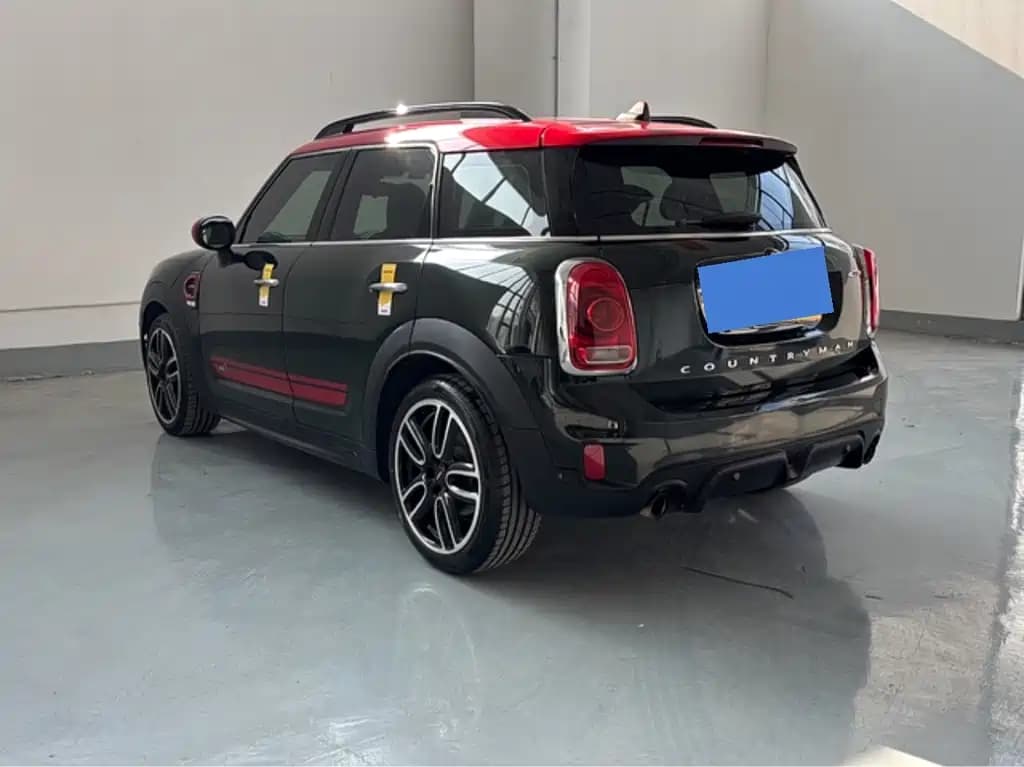MINI Mini JCW Countryman 2