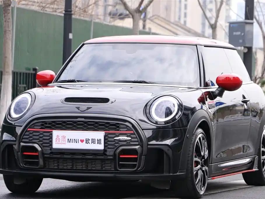 MINI Mini JCW