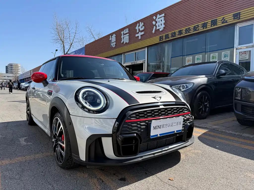 MINI Mini JCW
