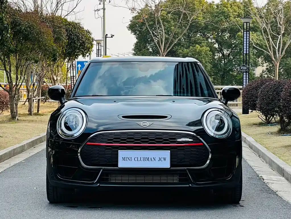 MINI Mini JCW Clubman 2
