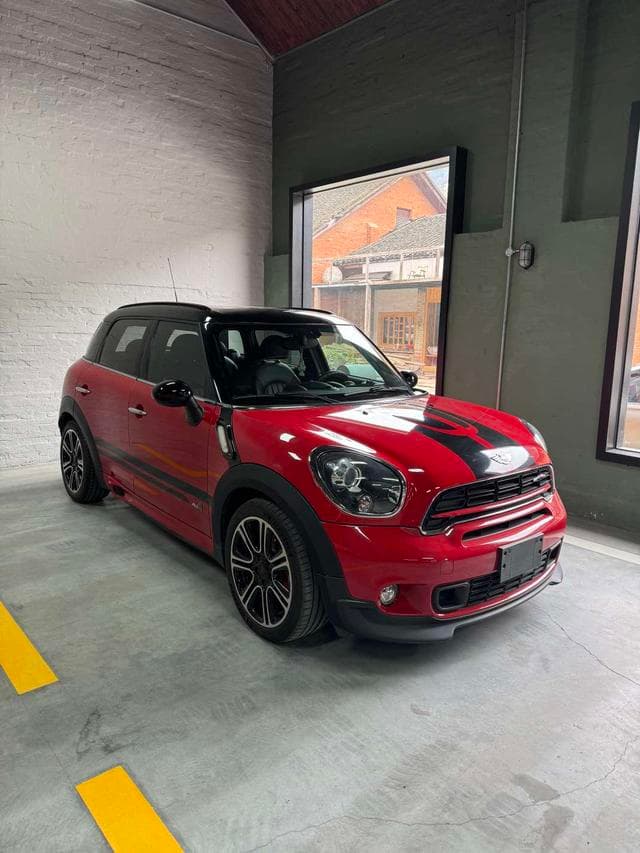 MINI JCW COUNTRYMAN 2