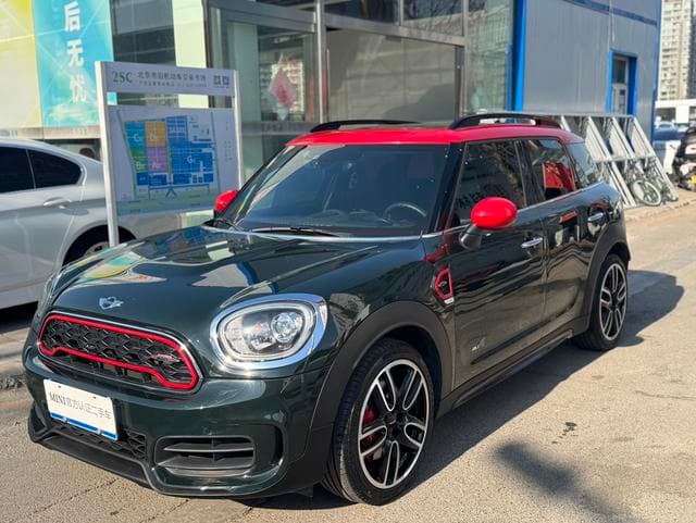 MINI JCW COUNTRYMAN