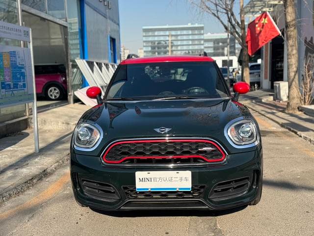 MINI JCW COUNTRYMAN 2