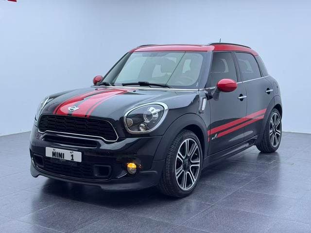MINI JCW COUNTRYMAN