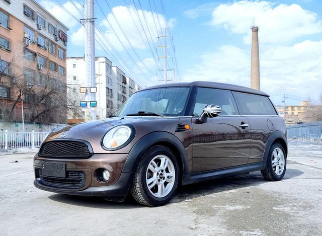 MINI CLUBMAN