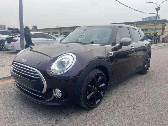 MINI CLUBMAN