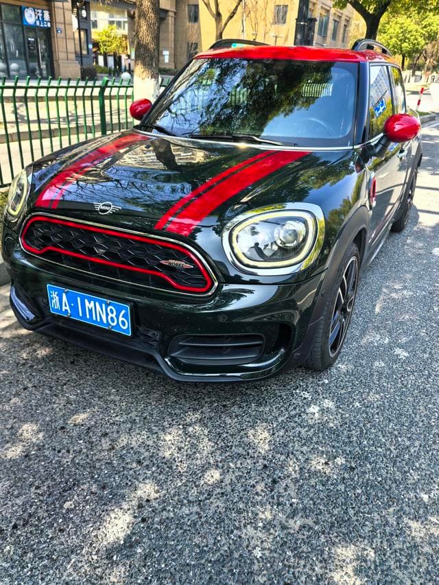MINI JCW COUNTRYMAN 2